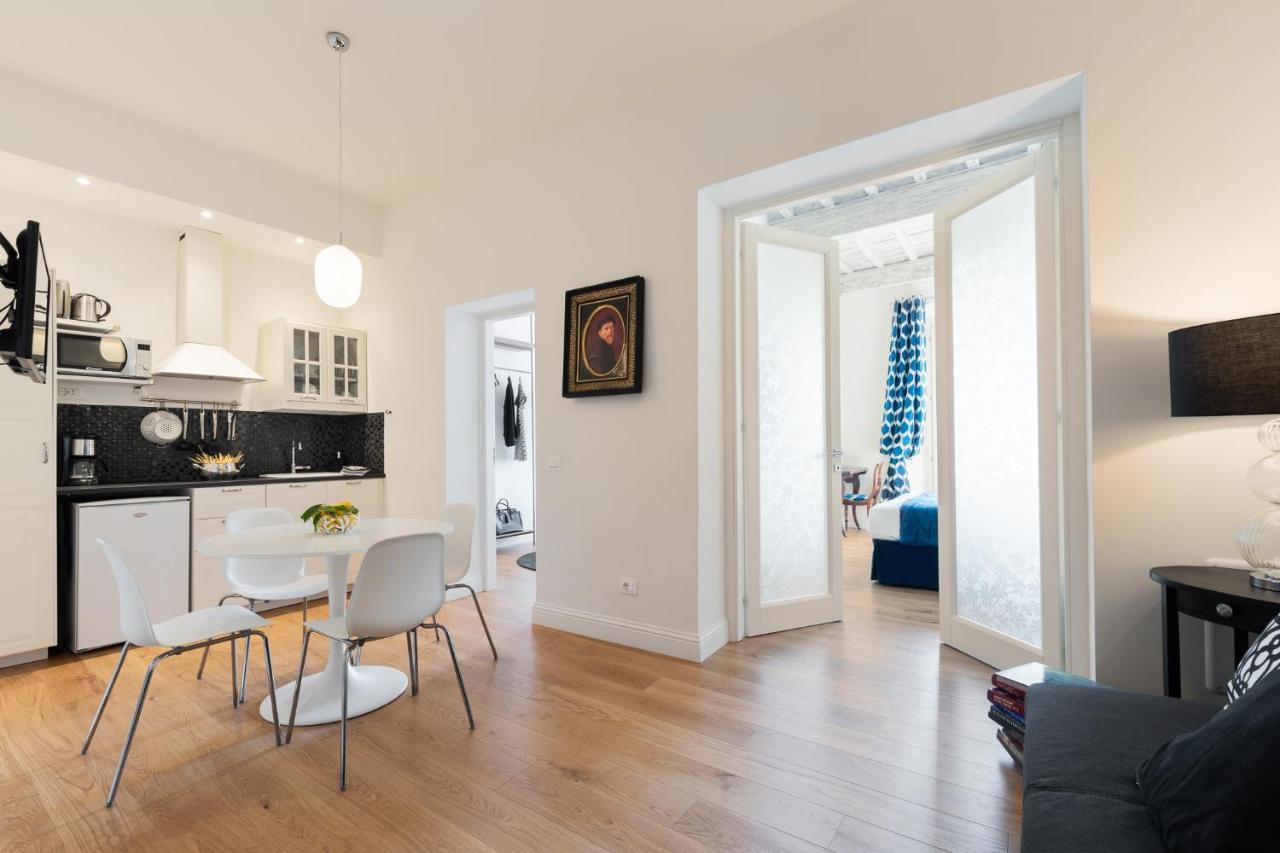 Lovely Apartment With Balcony Florence Exterior photo